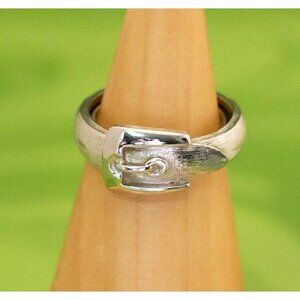 Vintage Silver Tone Buckle Style Ring Size 5 by Avon - W9